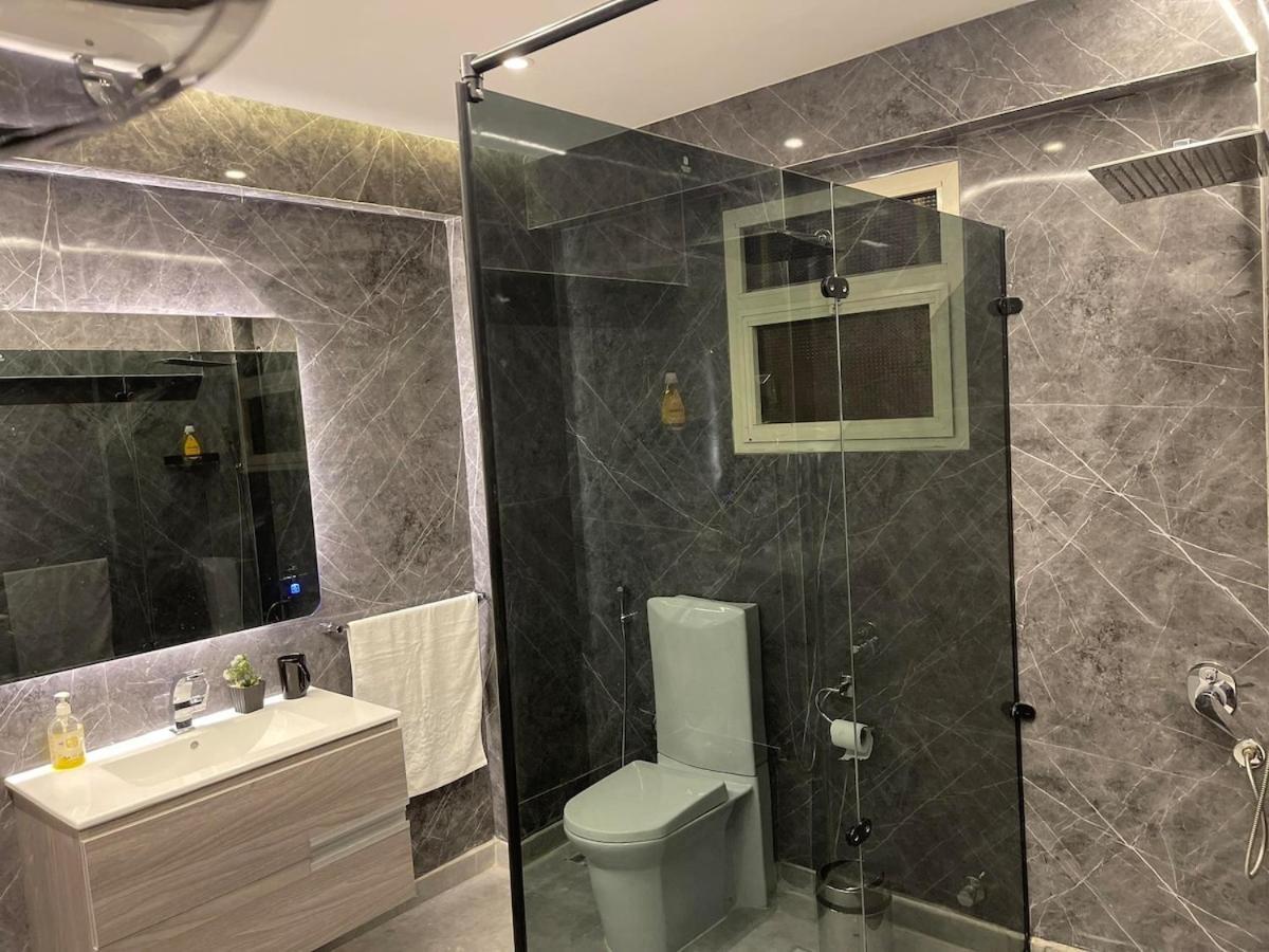 Super Flat In Ad Doqi - Down Town